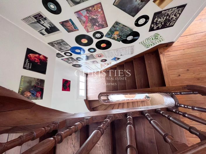 Image No.16-5 Bed House for sale