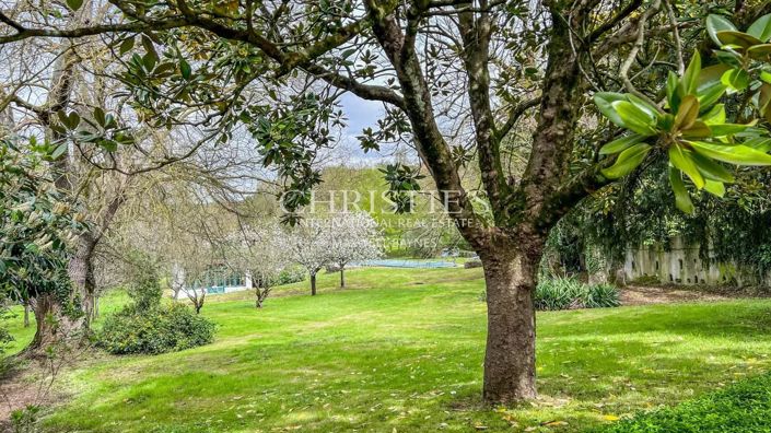 Image No.4-5 Bed House for sale