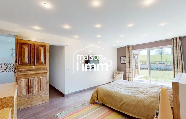Image No.6-4 Bed House for sale