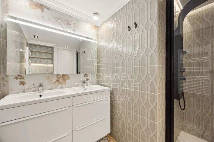 Image No.6-3 Bed Apartment for sale