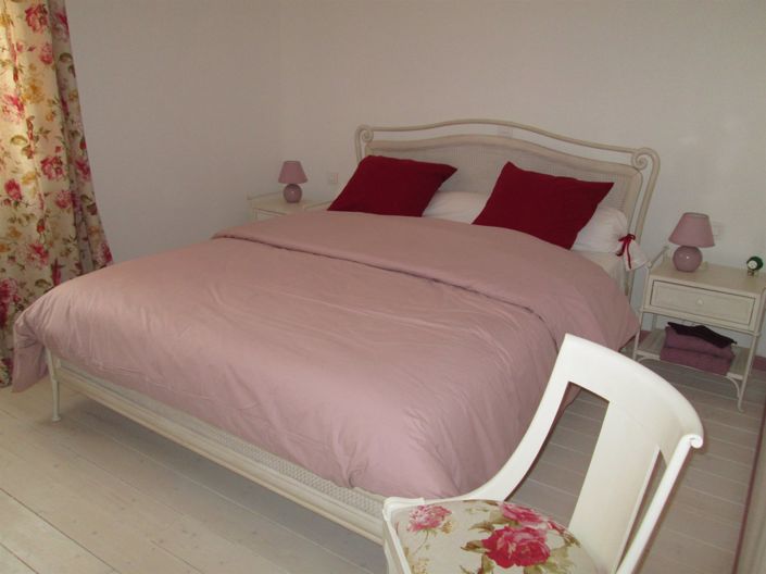 Image No.5-4 Bed House for sale