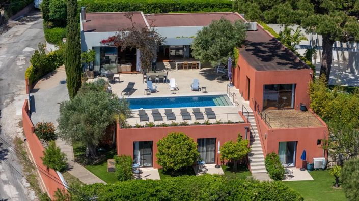 Image No.2-4 Bed House for sale