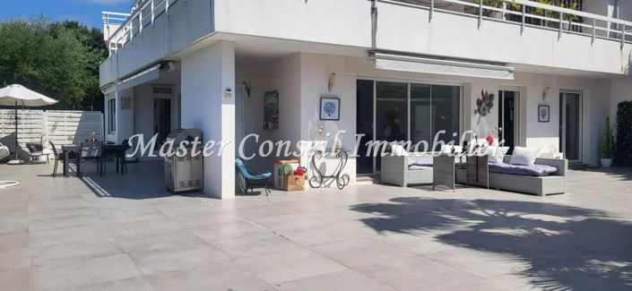 Image No.4-Apartment for sale