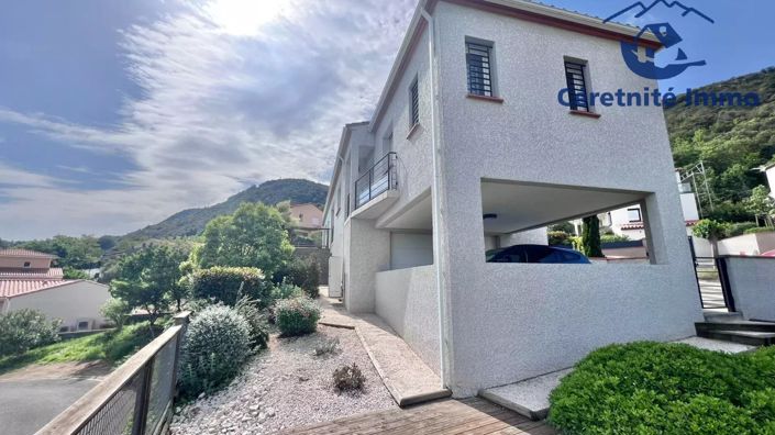 Image No.26-4 Bed House for sale