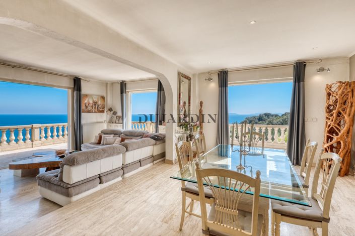 Image No.7-5 Bed House for sale