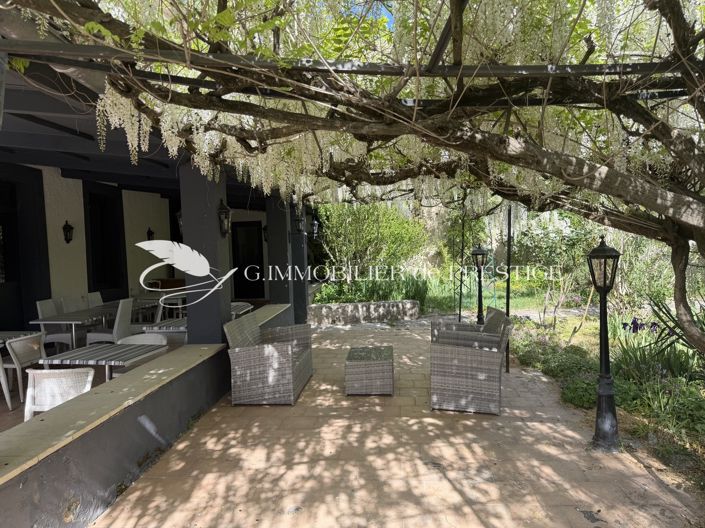 Image No.17-5 Bed House for sale
