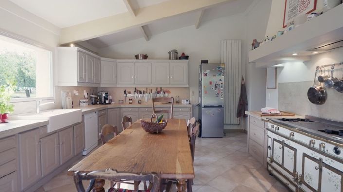 Image No.12-5 Bed House for sale