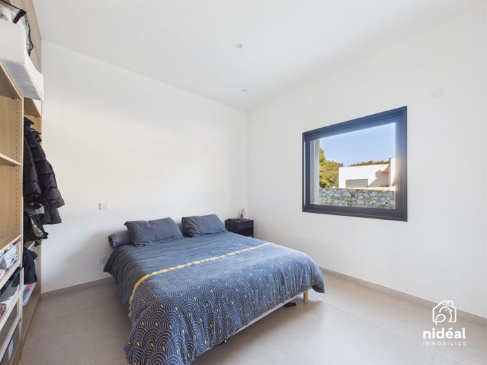 Image No.23-4 Bed House for sale