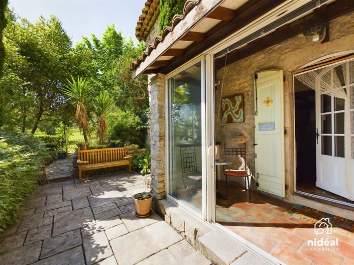 Image No.15-8 Bed House for sale