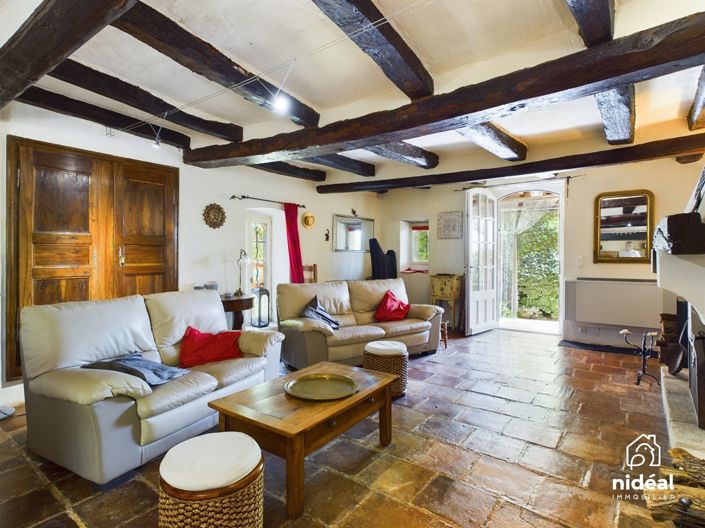 Image No.21-8 Bed House for sale