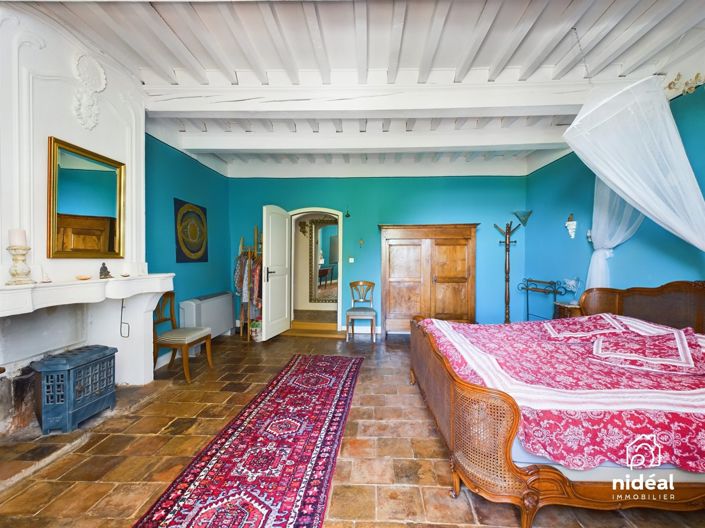 Image No.24-8 Bed House for sale