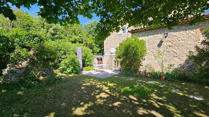 Image No.30-8 Bed House for sale