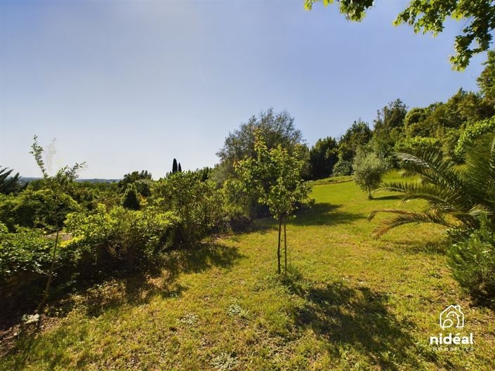 Image No.4-8 Bed House for sale