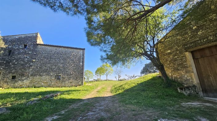 Image No.23-5 Bed House for sale