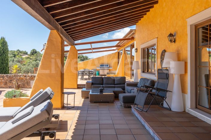 Image No.33-6 Bed House for sale