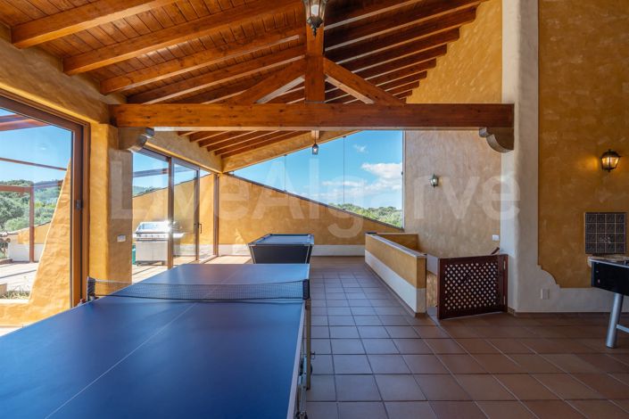 Image No.56-6 Bed House for sale