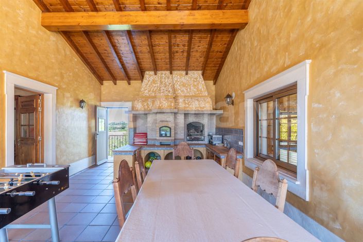 Image No.57-6 Bed House for sale