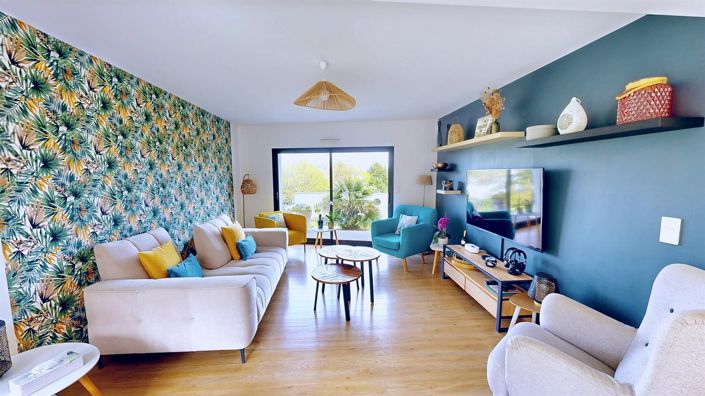 Image No.17-4 Bed House for sale