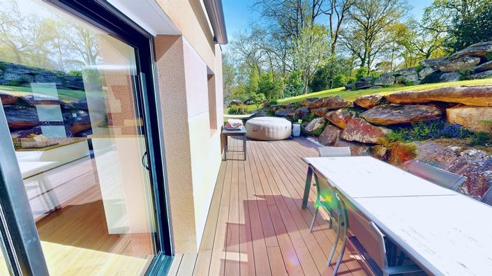 Image No.8-4 Bed House for sale