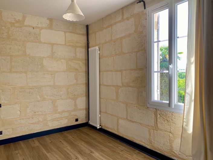 Image No.15-4 Bed House for sale