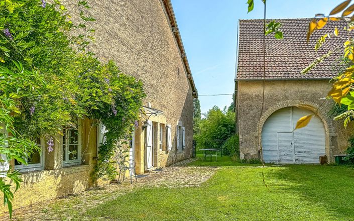 Image No.3-4 Bed House for sale