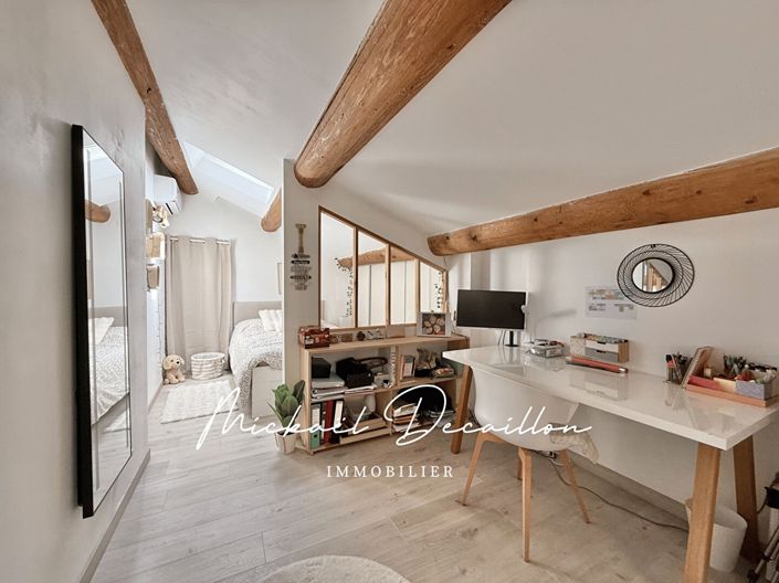 Image No.14-4 Bed House for sale