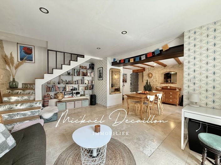 Image No.3-4 Bed House for sale