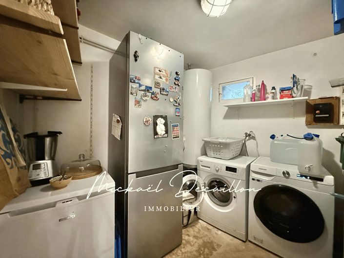 Image No.8-4 Bed House for sale