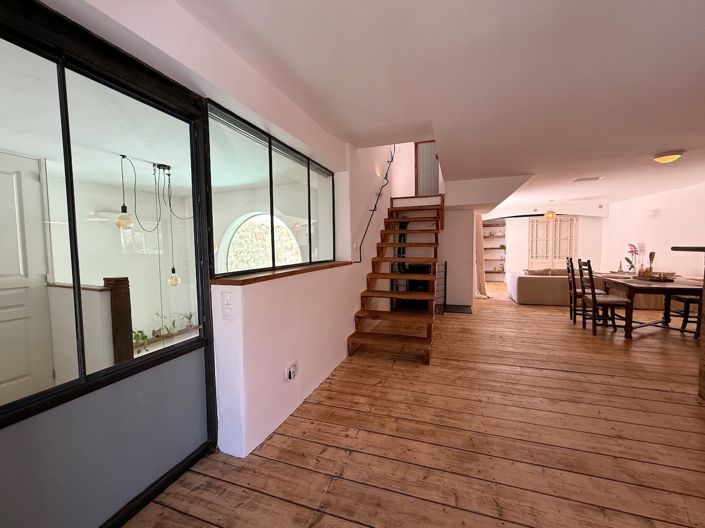 Image No.6-3 Bed House for sale