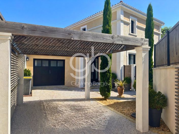 Image No.16-4 Bed House for sale