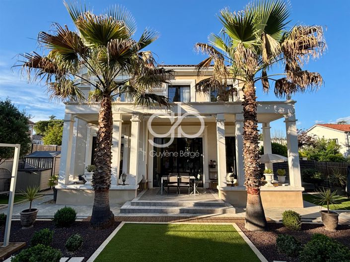 Image No.17-4 Bed House for sale