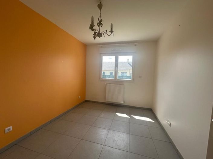 Image No.9-3 Bed House for sale