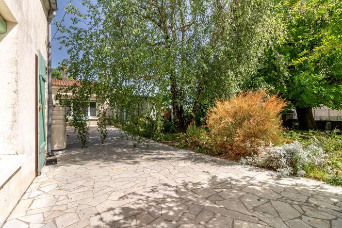 Image No.15-5 Bed House for sale