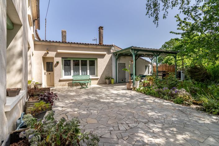 Image No.16-5 Bed House for sale
