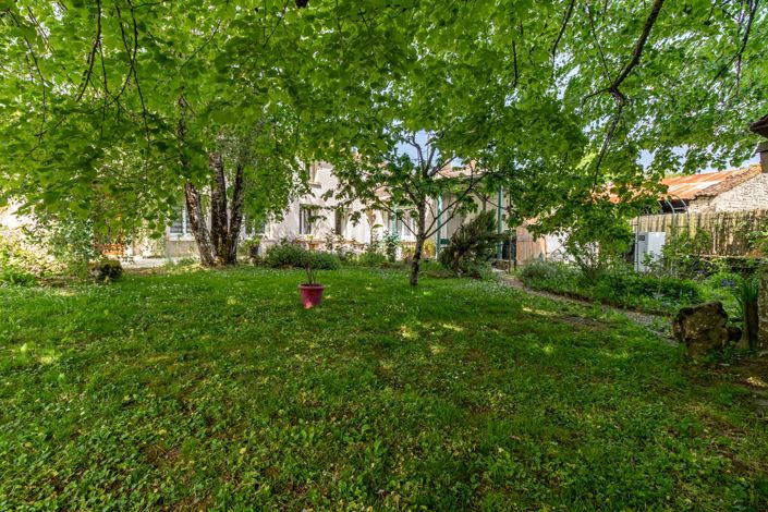 Image No.18-5 Bed House for sale