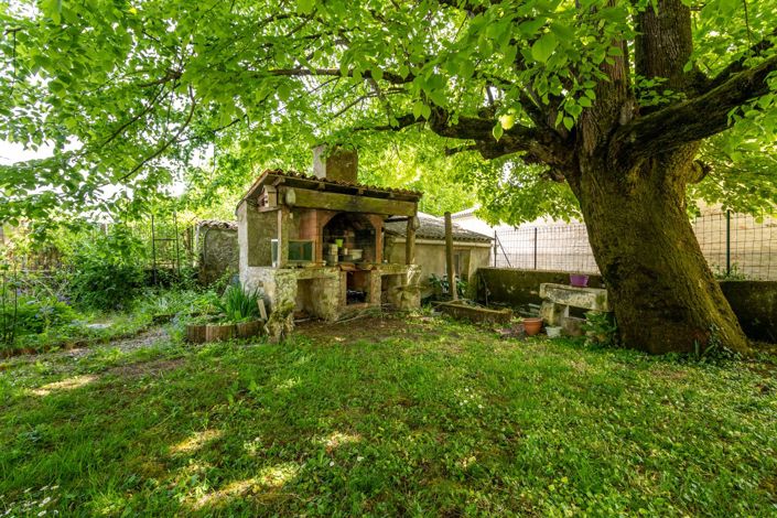 Image No.19-5 Bed House for sale