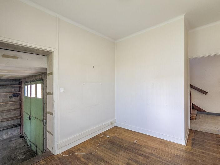 Image No.7-4 Bed House for sale