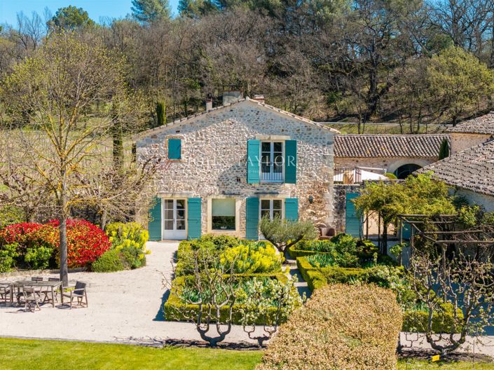Image No.19-6 Bed House for sale