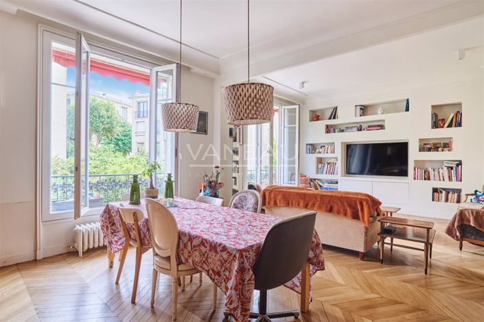 Image No.11-4 Bed Apartment for sale