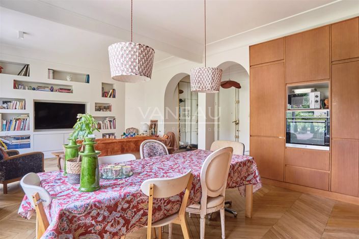 Image No.14-4 Bed Apartment for sale