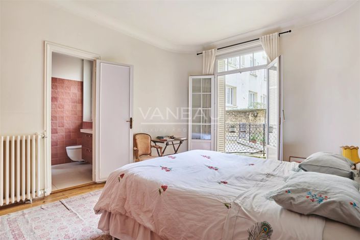 Image No.9-4 Bed Apartment for sale