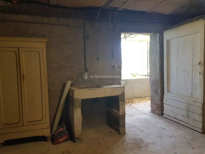 Image No.10-2 Bed House for sale