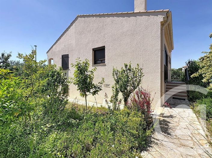Image No.2-4 Bed House for sale