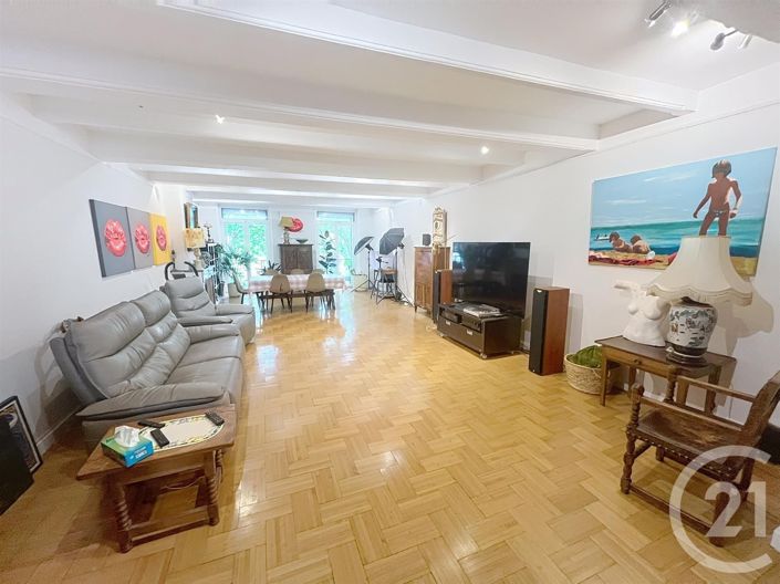 Image No.6-4 Bed Apartment for sale