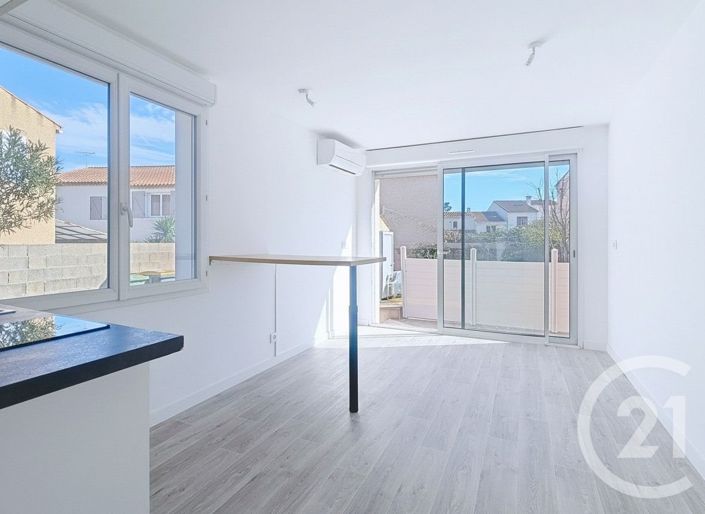 Image No.12-3 Bed House for sale