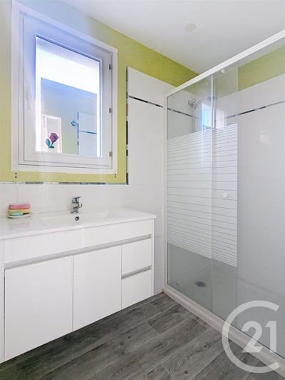 Image No.14-3 Bed House for sale