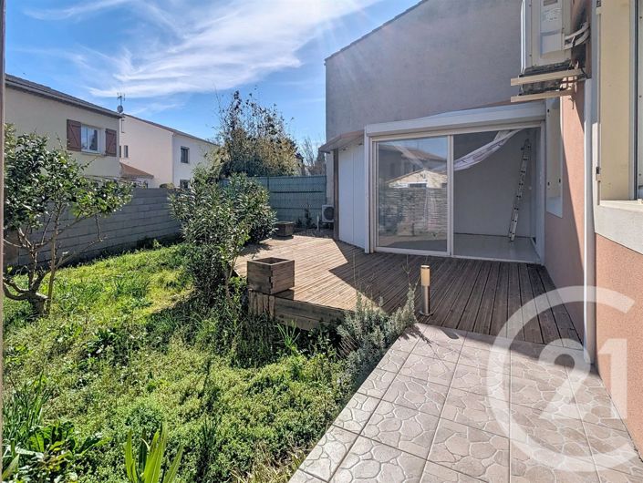 Image No.15-3 Bed House for sale