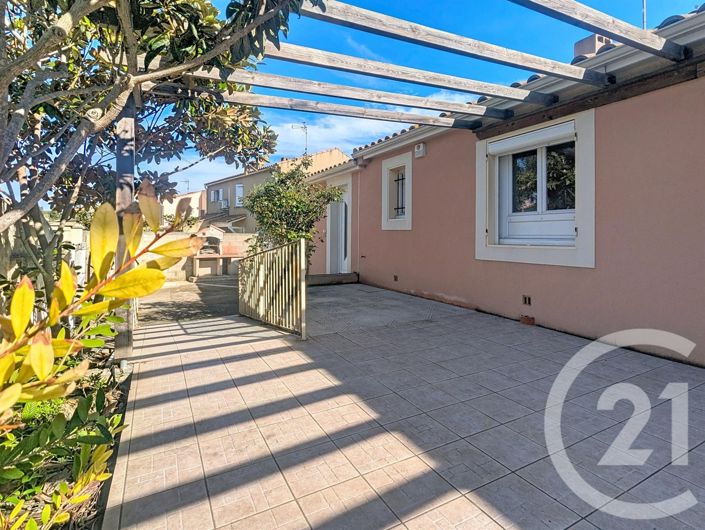 Image No.2-3 Bed House for sale