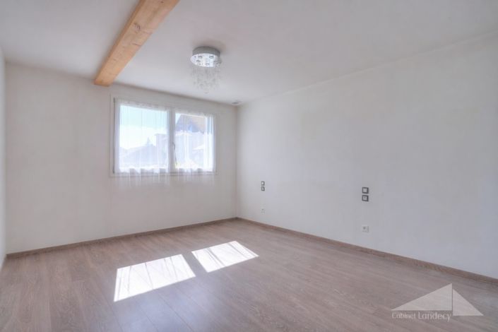Image No.8-Propriété de 5 chambres à vendre à Prévessin-Moëns