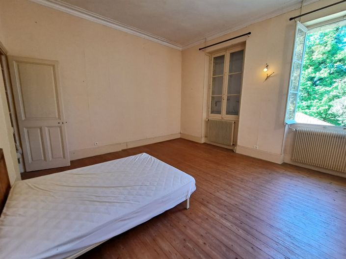 Image No.30-Propriété de 10 chambres à vendre à Vic-Fezensac
